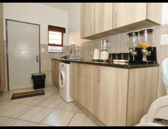 3 BEDROOM PROPERTY TO RENT IN BEYERS PARK